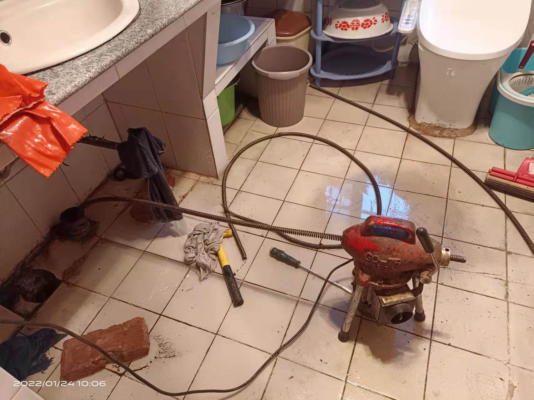 浚县疏通厨房下水道，地漏疏通